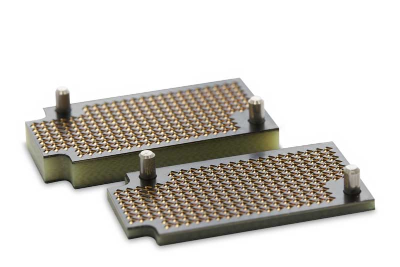 Reflex Photonics’ optical fiber transceivers support LGA electrical interface.