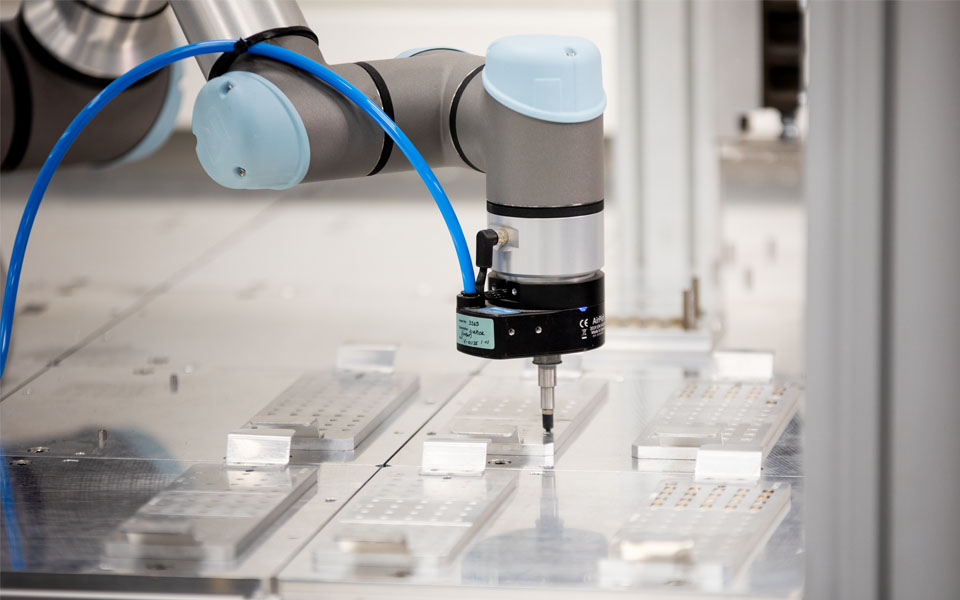Smiths Interconnect awarded c.£2m in funding from the UK Space Agency 